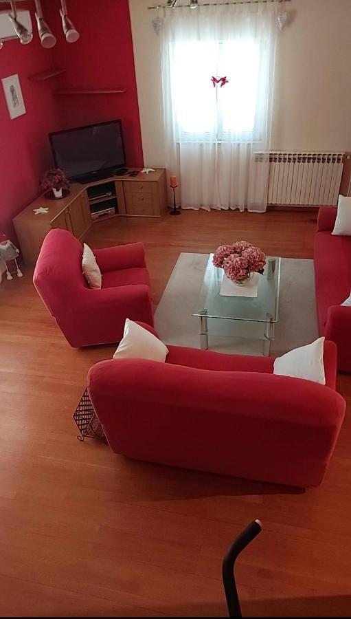 Apartmani Katarina Mundanije Exterior photo
